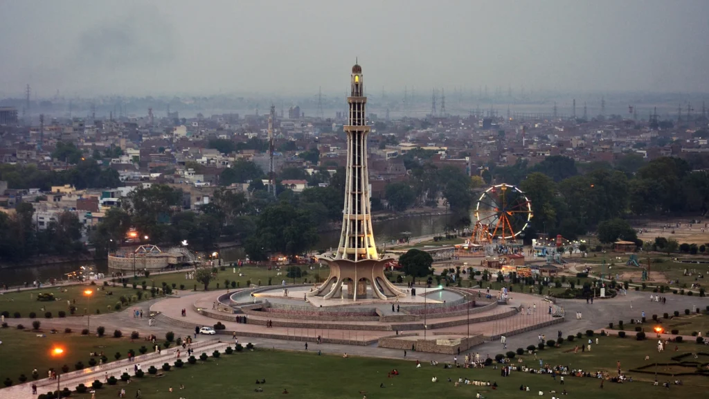 Exploring the Cultural Marvels of Lahore